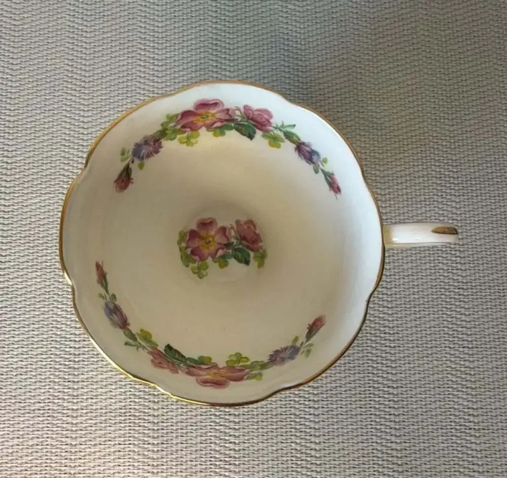 Paragon Tea Cup And Saucer Yellow Floral 1939 Commemorative